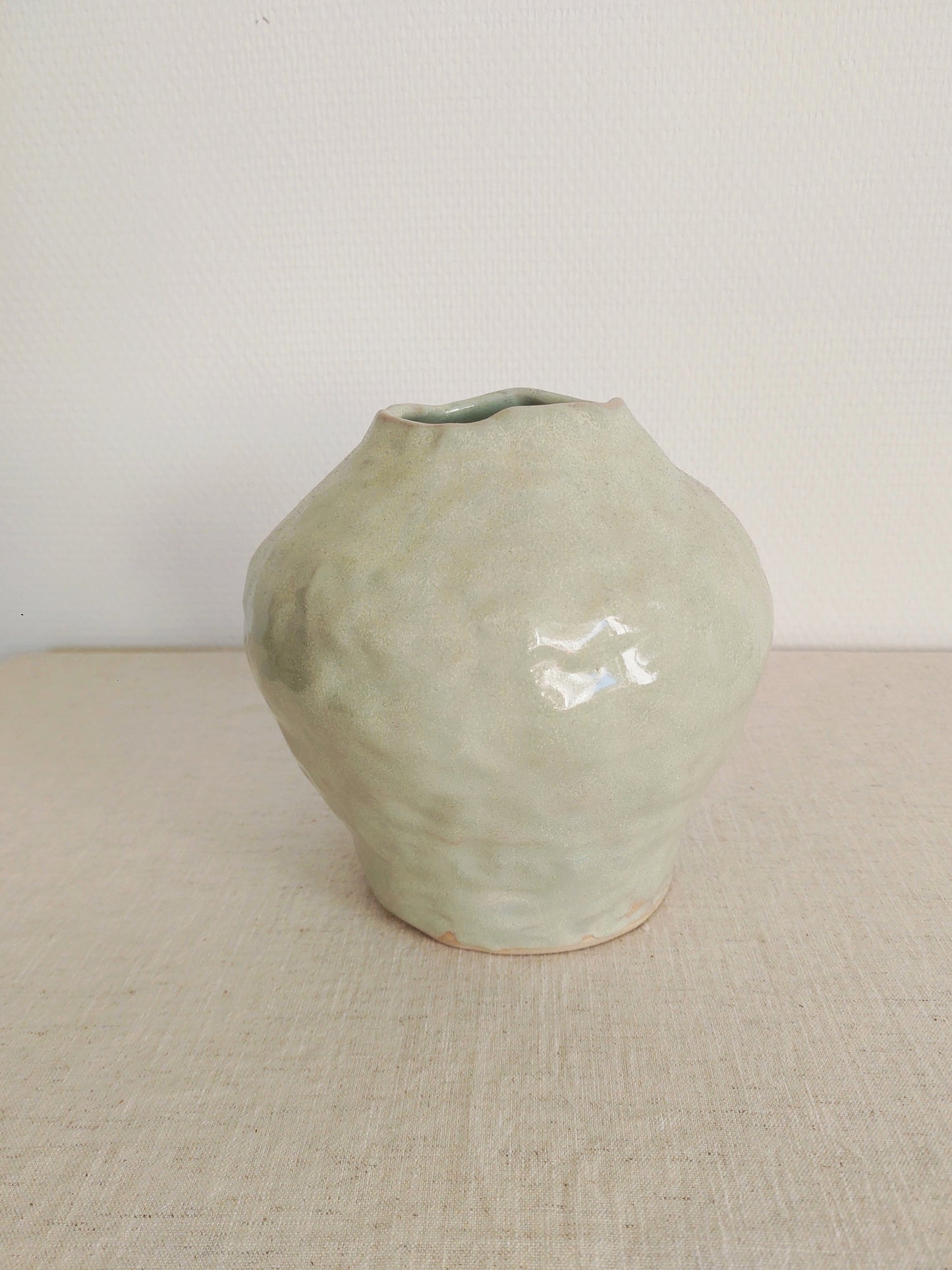 Vase (Light Green)