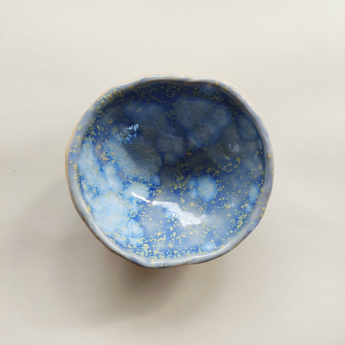 Petite coupelle pincée