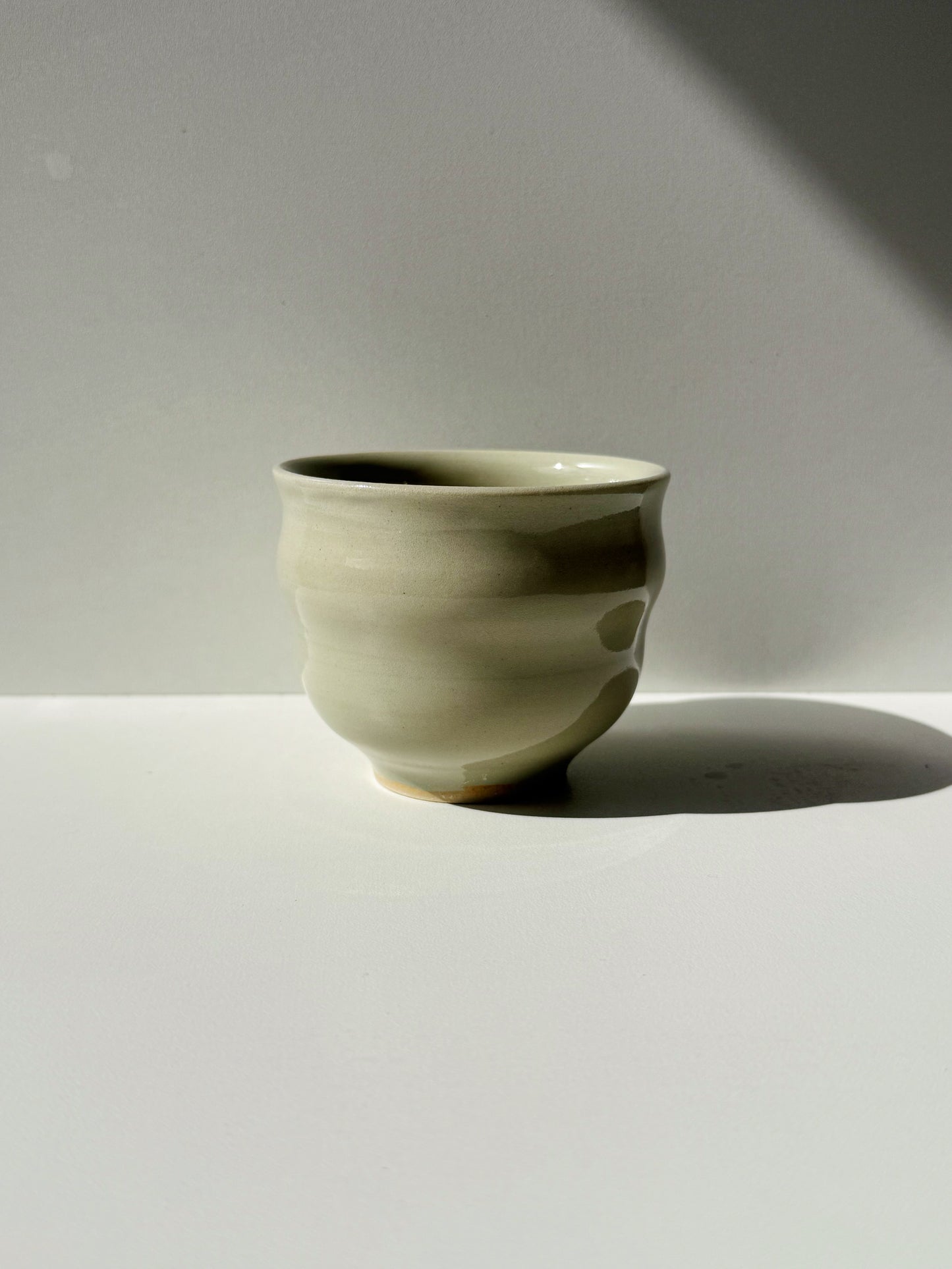 Tasse Wobbly - Celadon