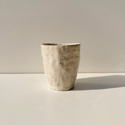 Tasse « pincée »