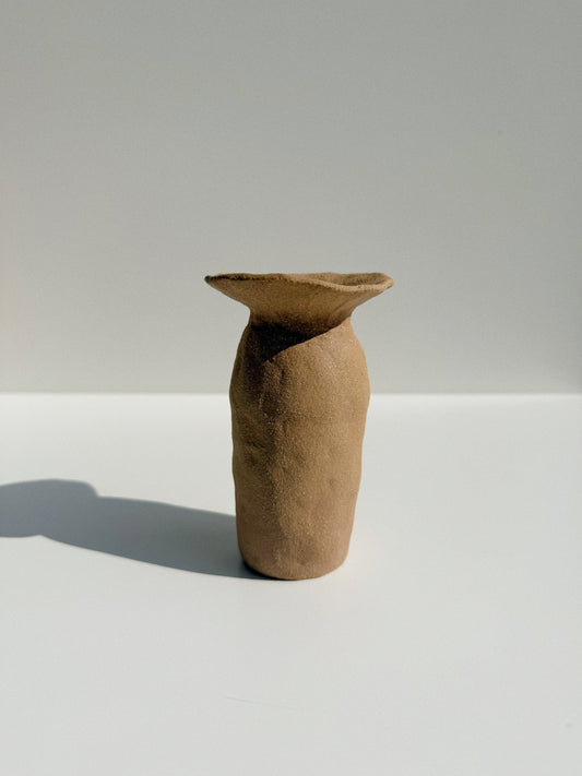 Vase pincé brut